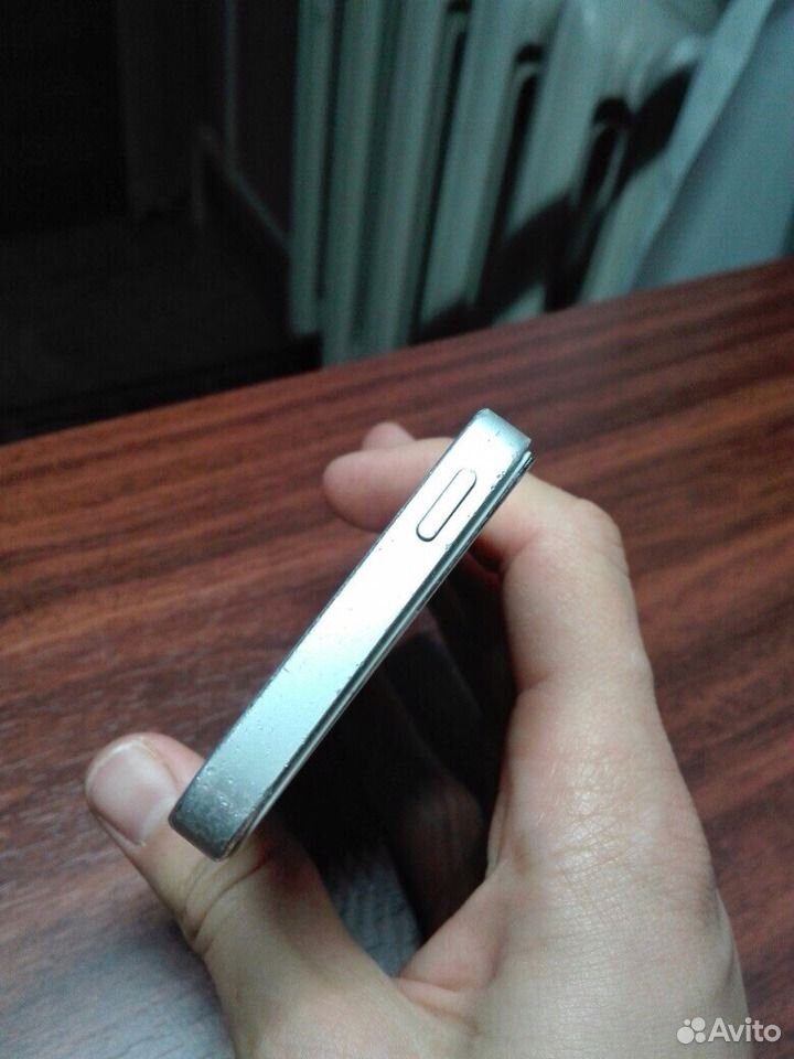 iPhone 5s 64gb