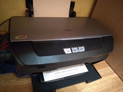 Принтер Epson r270 с снпч