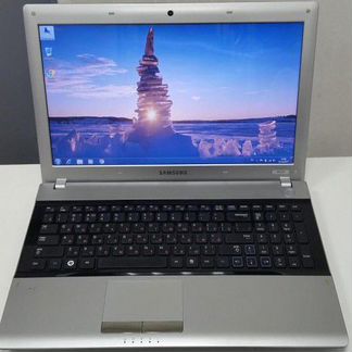 Ноутбук SAMSUNG rv 520