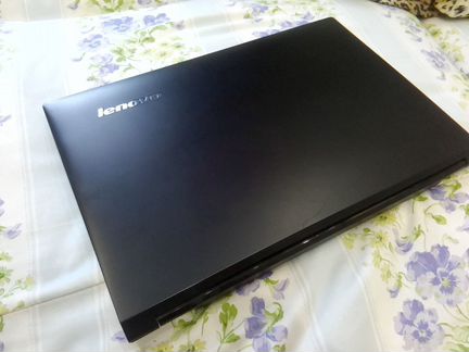 Ноутбук Lenovo (Core i3)