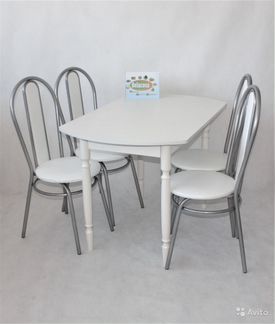Стол и стулья (обеденная группа европейская)