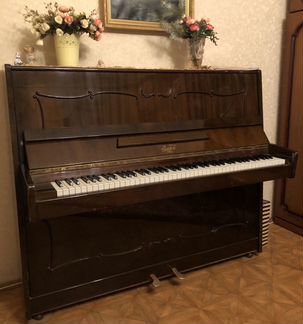 Пианино Заря