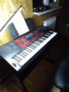 Электронное пианино Casio