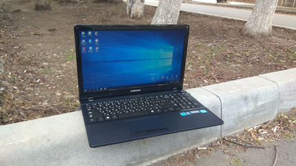 Бодрый ноутбук SAMSUNG
