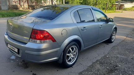 Opel Astra 1.6 МТ, 2012, 174 000 км