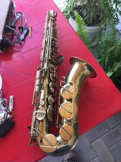 Продам саксофон Amati super classic альт