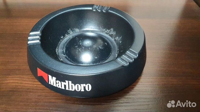 Пепельница мальборо. Пепельница матовая winston. Пепельница мальборо. Пепельница мальборо итальянская. Фарфоровая пепельница мальборо.