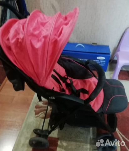 Прогулочная коляска
