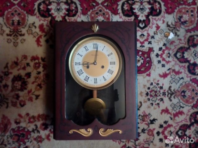 Часы настенные механические с боем