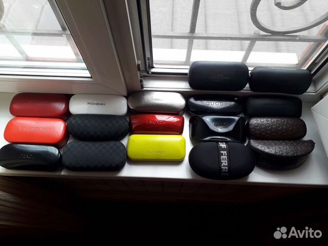 Новые фирменные футляры для очков