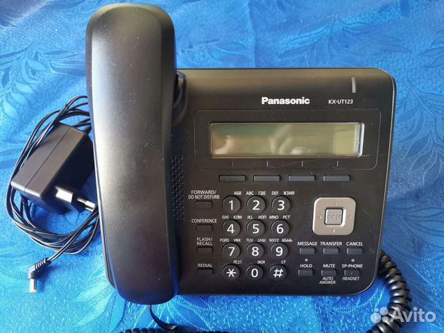 IP Телефон panasonic KX-UT123