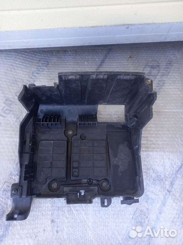 Рено сценик 2- площадка аккумулятора