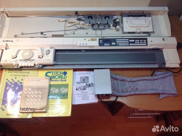 Японская вязальная машина Бразер Brother KH кн 940 Японская вязальная машина Бразер Brother KH кн 940