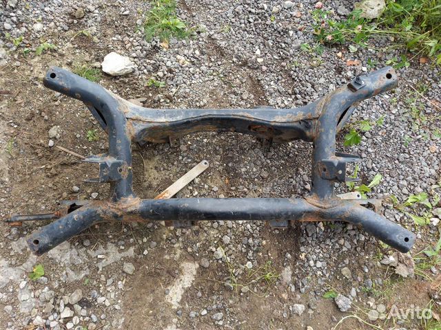 Подрамник задний Mitsubishi Outlander Xl