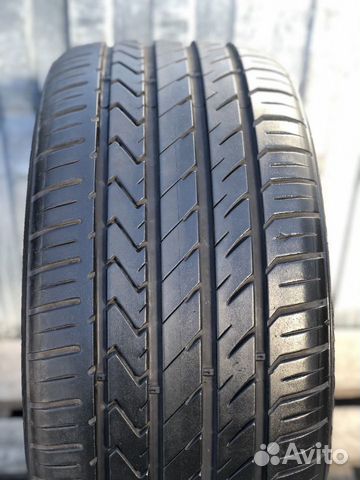 Lexani LX-Twenty 255/30 R20 92W