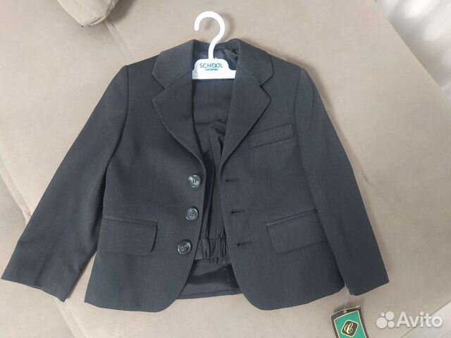 Костюм на мальчика новый 98-104