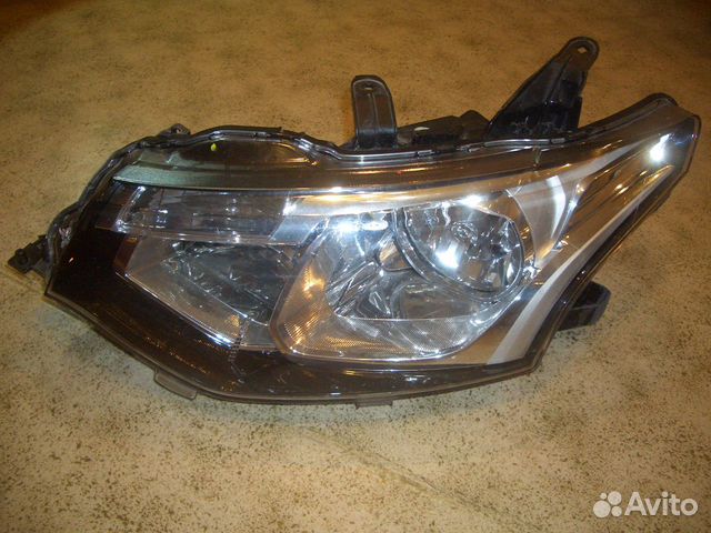Фара левая Митсубиси Аутлендер с12-15г