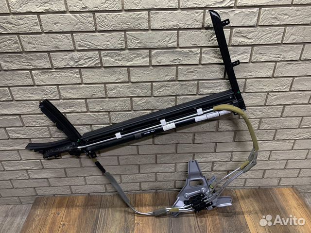 Lexus LS460L Шторка солнцезащитная задней левой