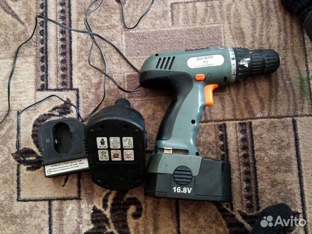 Отвертка с моторчиком. Dewalt dcb112 шуруповерт. Шуруповерт 6а. Makita df347dwex3. Хилти шуруповерт 6h 22a.