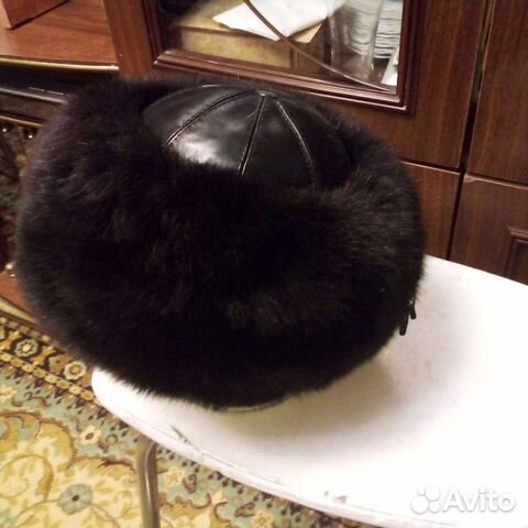 Меховые женские шапки