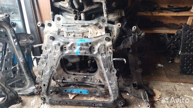 Подрамник Nissan X-Trail T32