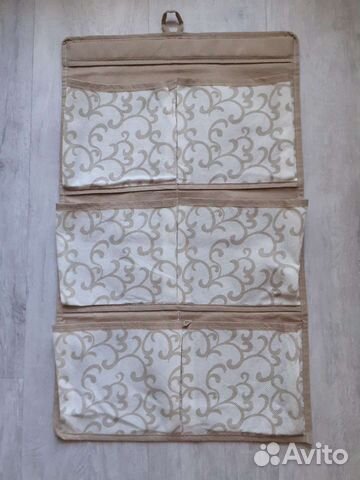 Настенная штучка для хранения мелочей