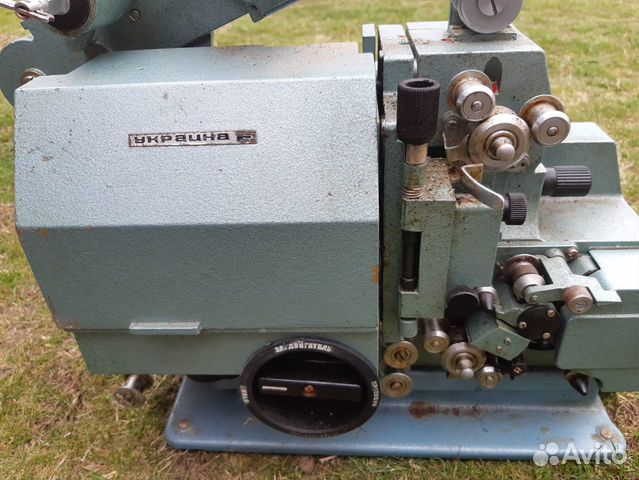 Кинопроектор Украина 5