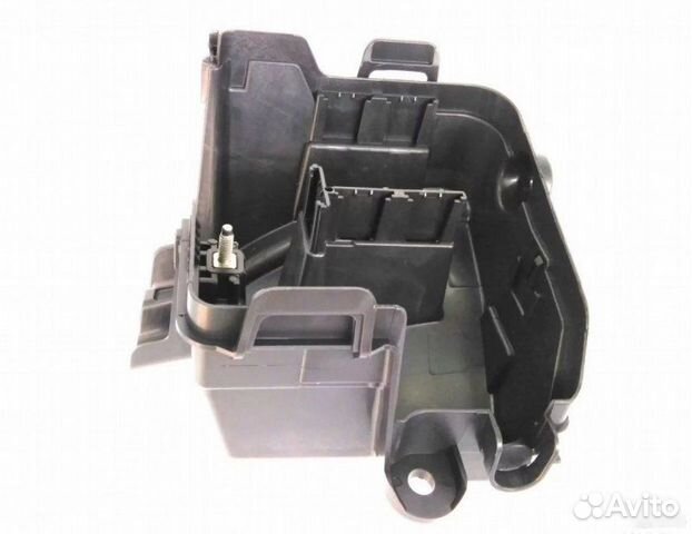 Корпус блока предохранителей Renault Duster