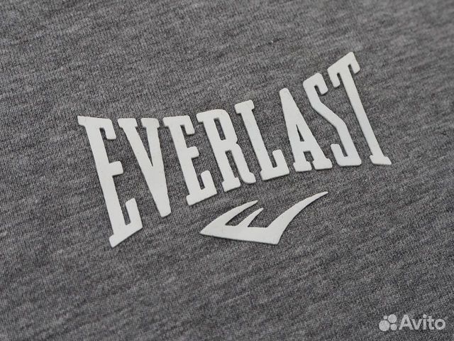 Новая футболка Everlast. (XL)