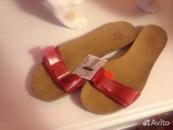 Шлепки Bershka 37р обмен Шлепки Bershka 37р обмен