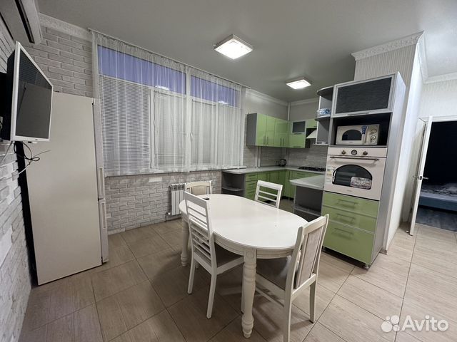 

2-к. квартира, 65 м², 2 кровати
