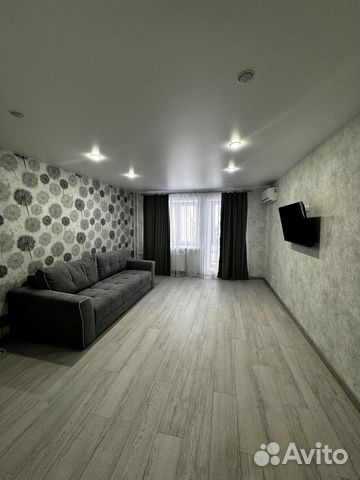 

1-к. квартира, 45 м², 6/10 эт.