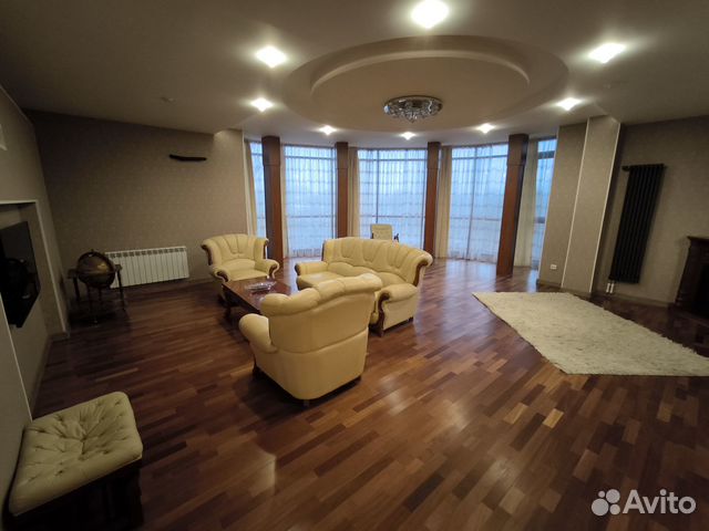 

2-к. квартира, 80 м², 5/5 эт.