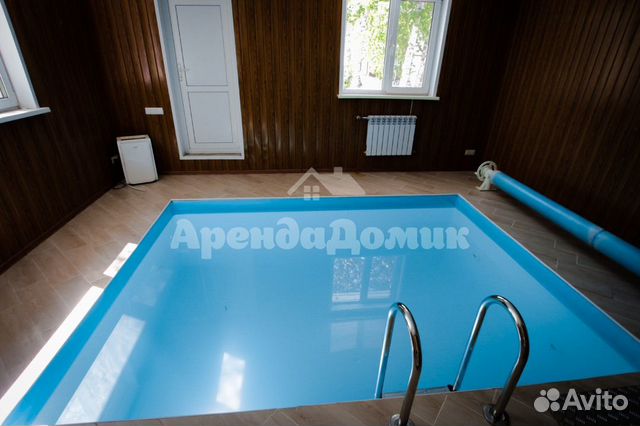 

Коттедж 180 м² на участке 10 сот.
