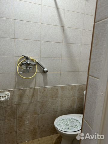 

1-к. квартира, 42 м², 1/1 эт.