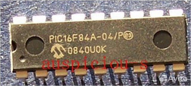 Микроконтроллер PIC16F84A-04/P DIP18