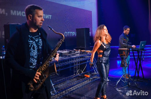 Кавер-группа KeySax, певица, саксофн и диджей Кавер-группа KeySax, певица, саксофн и диджей