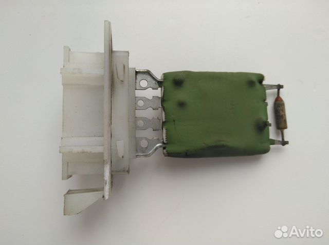 резистор печки шкода октавия