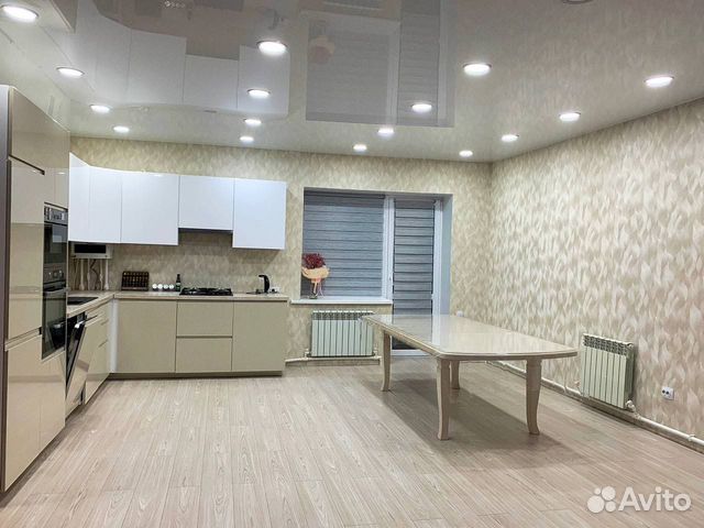 

4-к. коттедж, 140 м²