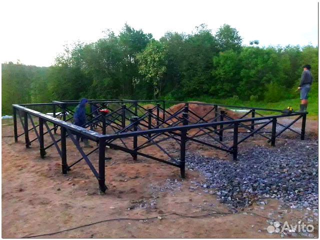 Монтаж винтовых свай для фундамента дома и забора