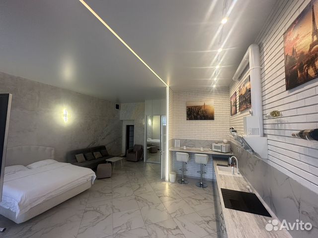 

Квартира-студия, 52 м², 1 кровать
