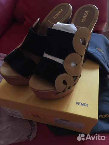 Сабо Fendi, оригинал, р. 36,5 Сабо Fendi, оригинал, р. 36,5