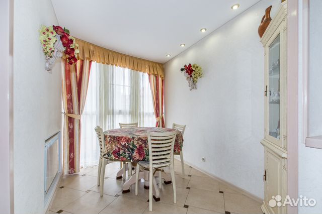 2-к квартира, 70 м², 3/16 эт.