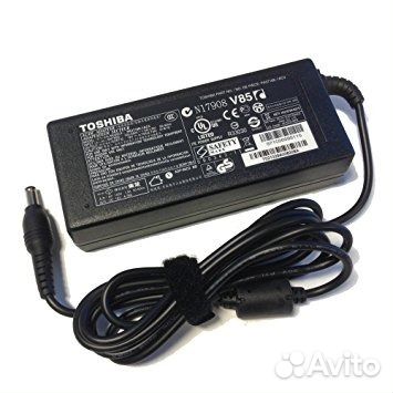 Зарядка для ноутбука Toshiba 19V 4,74A (90W) Зарядка для ноутбука Toshiba 19V 4,74A (90W)