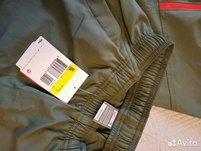 Брюки мужские Nike Dri-Fit новые, цвет хаки. S/M Брюки мужские Nike Dri-Fit новые, цвет хаки. S/M