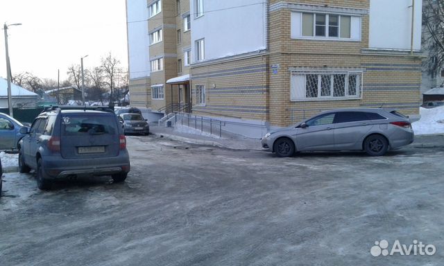 1-к квартира, 42 м², 2/10 эт. 1-к квартира, 42 м², 2/10 эт.