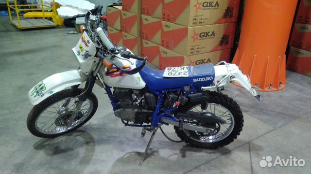 Suzuki DR125SE