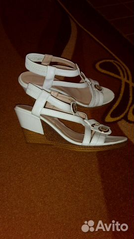 Босоножки 2пары Босоножки 2пары