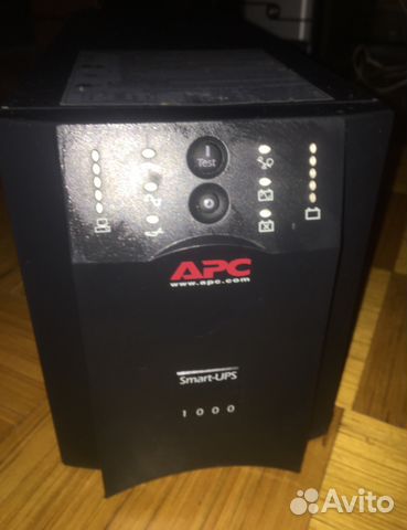 Ибп APC Smart-UPS 1000VA USB Serial 230V SUA1000