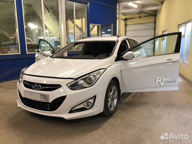 Лобовое стекло на Хендай i40